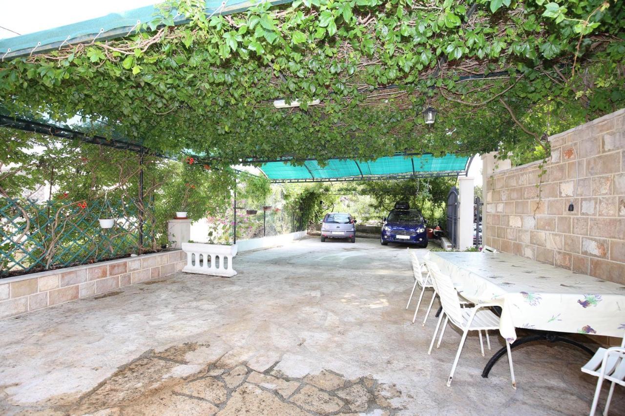 Apartment Bol 13413F Esterno foto